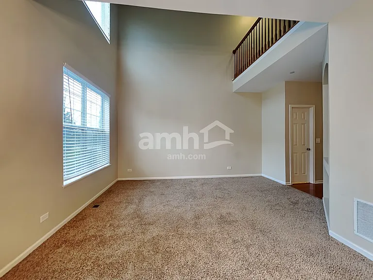 10035 Cummings St — Photo 5