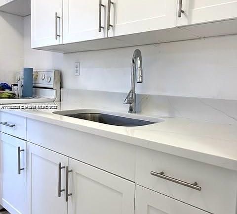 2nd image of 1204 NE 5th Ave APT 2