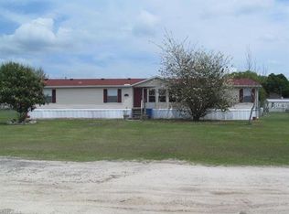 713 Seminole Sand Rd, Plant City, FL 33566