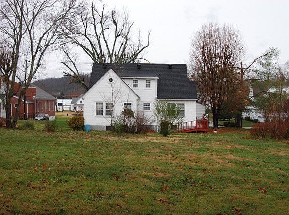 5th image of 117 Cave St