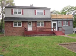 380 Maple St, Warminster, PA 18974