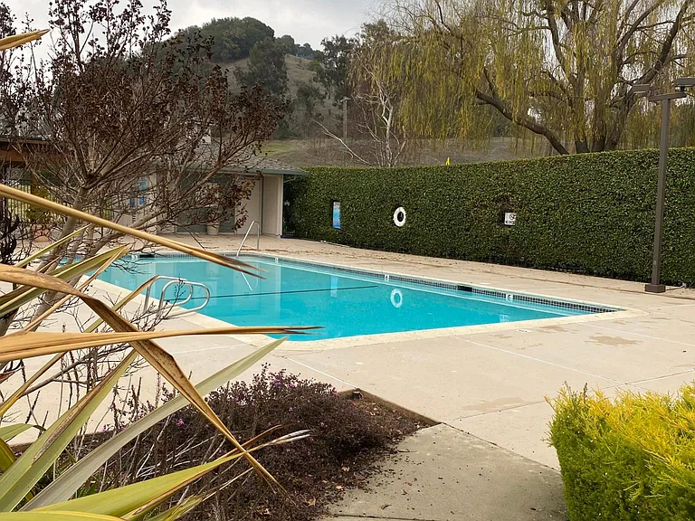 56 Dockside Cir — Photo 35