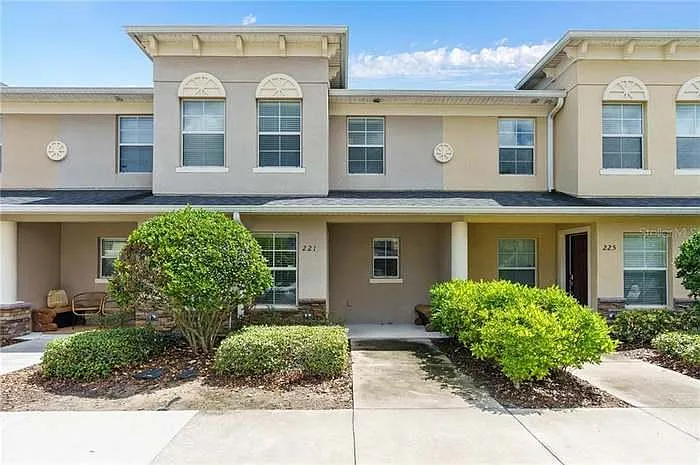 221 Carina Cir — Photo 21