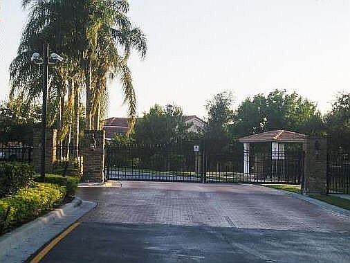 2nd image of 19866 SW 3rd Pl
