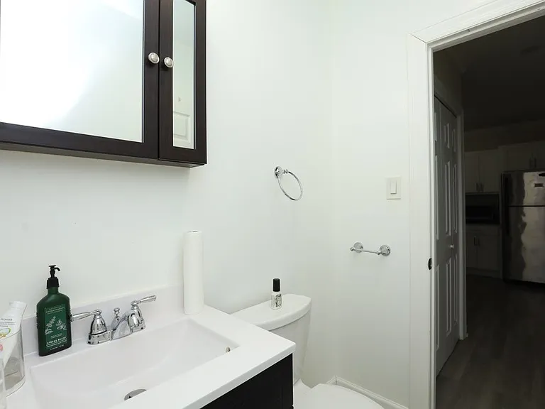837.5 W Cornelia Ave #N2 — Photo 20