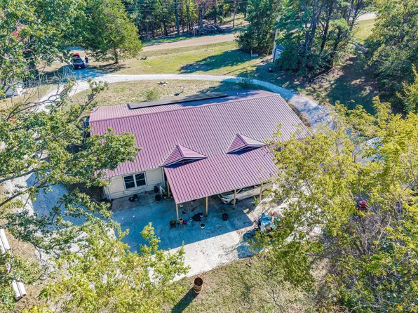 1426 Route E, Jefferson City, MO 65101