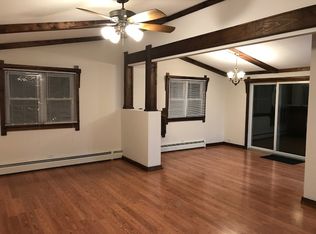 11935 187th Ave, Bristol, WI 53104