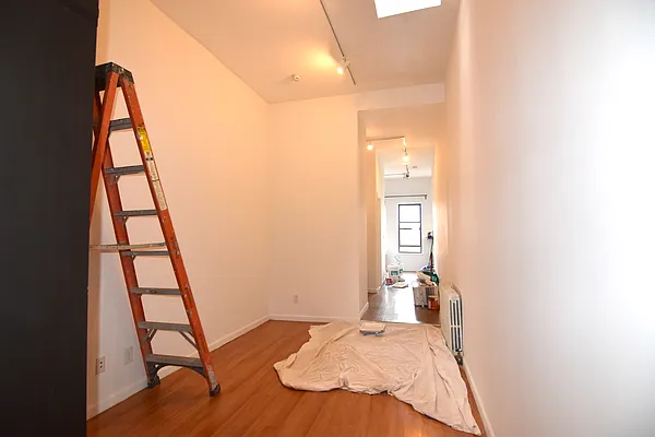 Rented by Triplemint | media 7