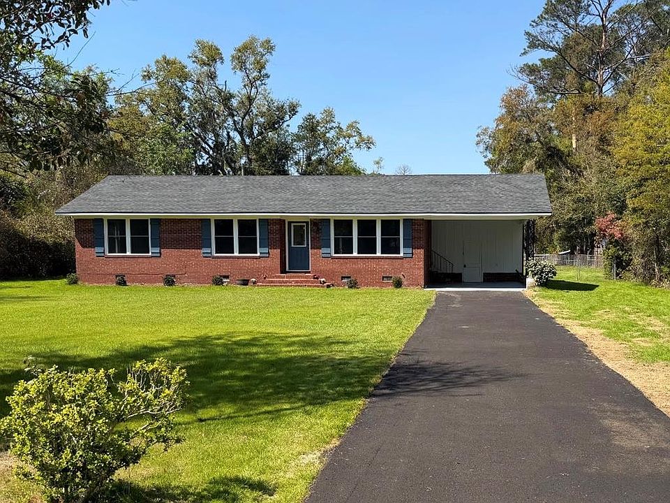 1st image of 2766 Jeannie St