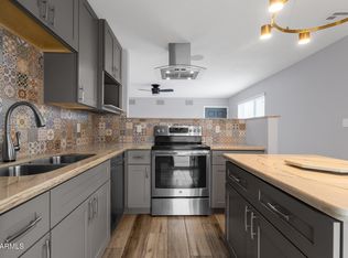 1210 E Harmony Cir, Mesa, AZ 85204