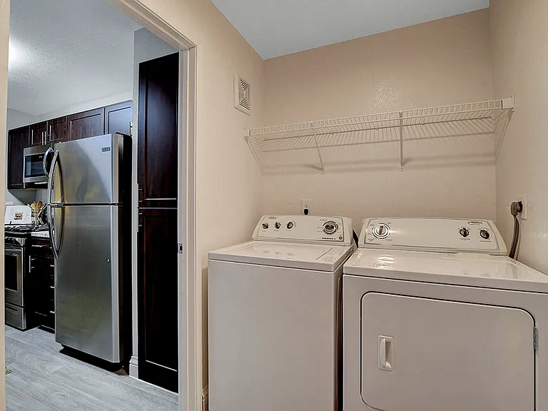Eagle Trace Apartments — Photo 8