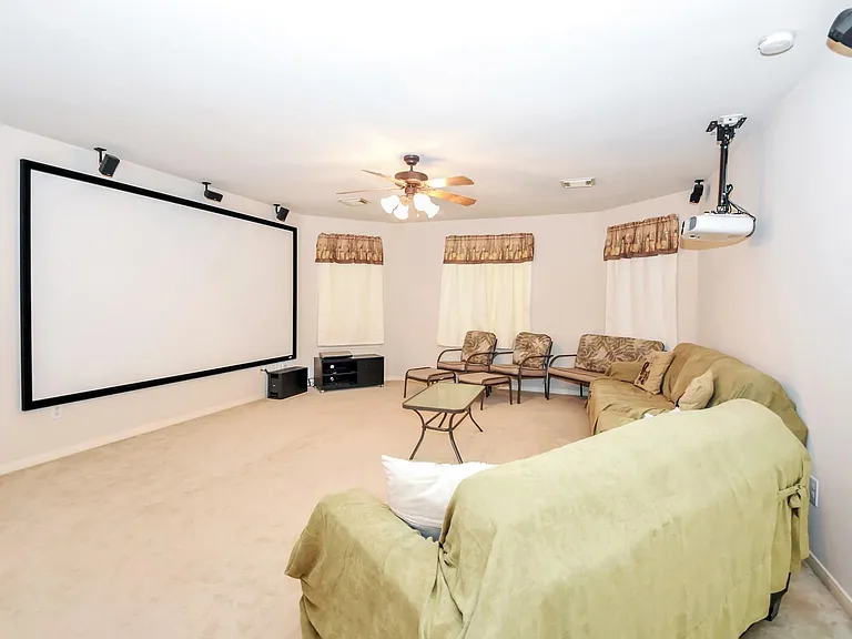 1815 Granite Field Ln — Photo 24