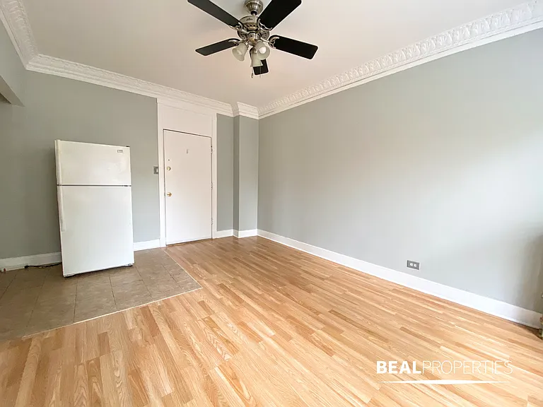 3831 N Fremont — Photo 15