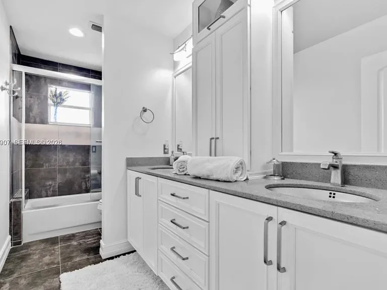 1333 SW 175th Way — Photo 39
