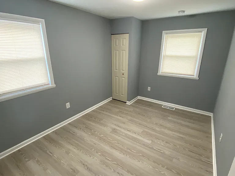 512 Scholar Ct — Photo 16