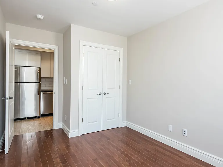 439 Knickerbocker Ave #4H — Photo 7