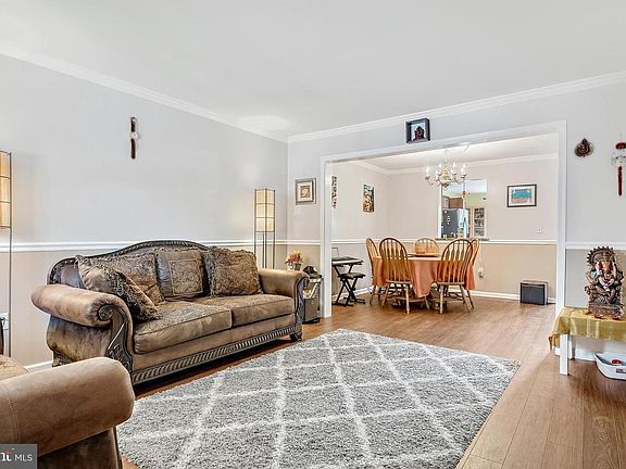 Living room (pictures of similar home)