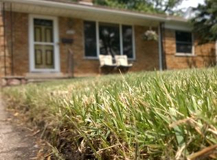 8315 Dale Ave, Center Line, MI 48015