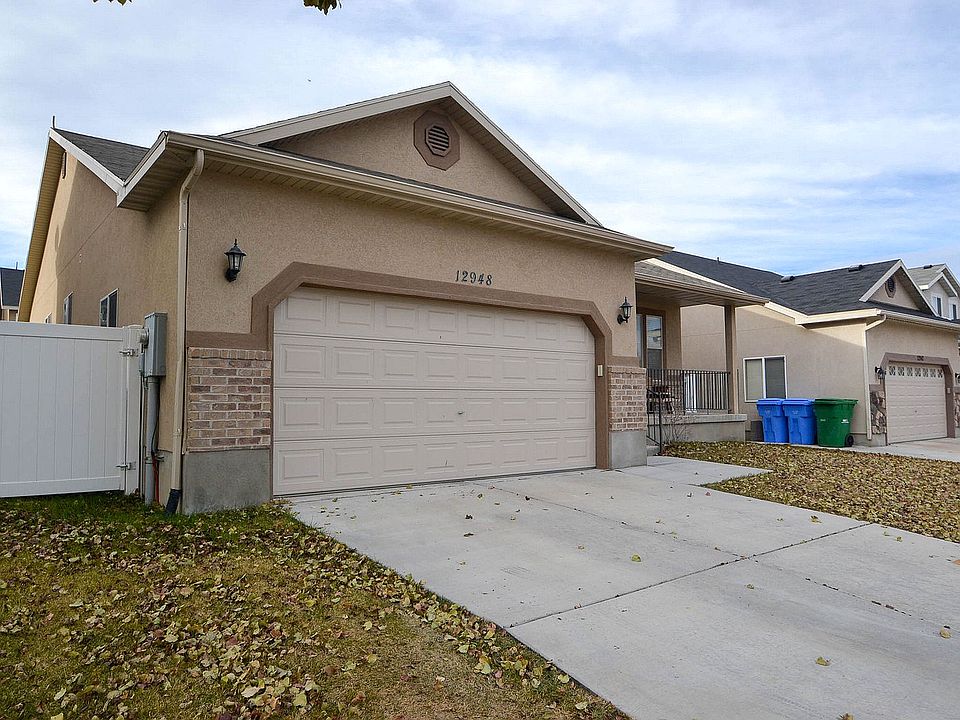 1st image of 12948 S Cactus Berry Dr