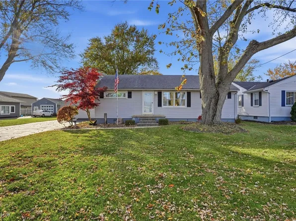 307 Oak St, Castalia, OH 44824