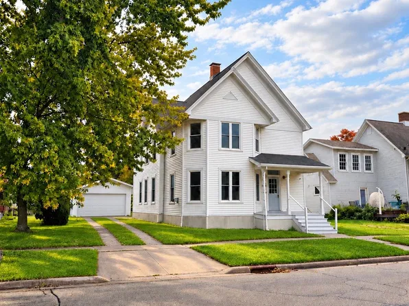 411 E Jackson St, Ripon, WI 54971