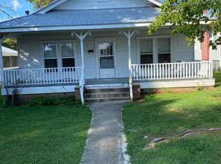 228 Spring St, Ellijay, GA 30540