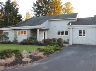 19 Smokerise Ln, Towanda, PA 18848