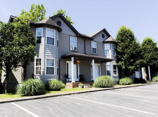 428 Mill Rd, Hurricane, WV 25526