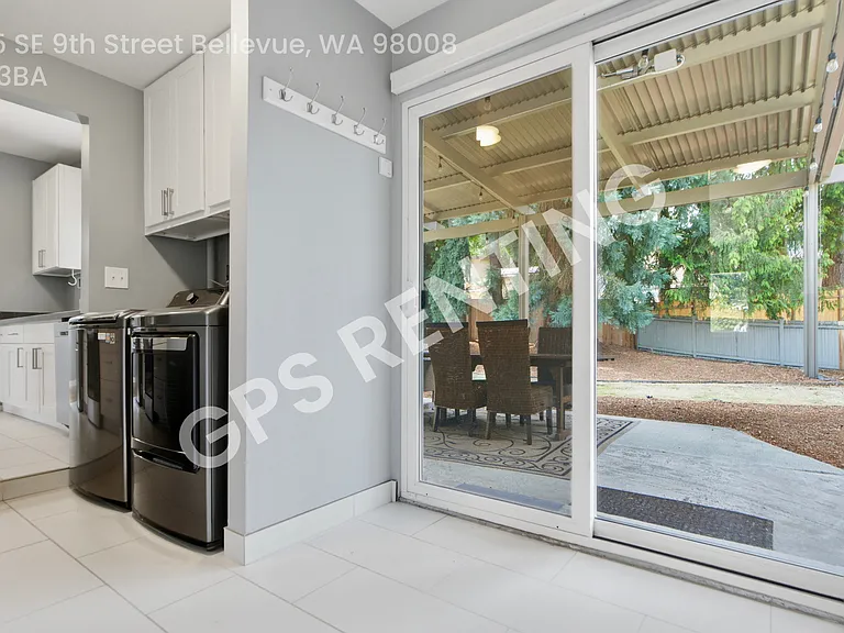 16015 SE 9th St — Photo 13