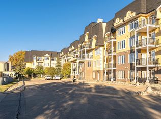 9820 165th St NW #325, Edmonton, AB T5P0N3