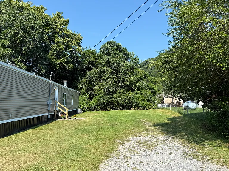 22 Zeigler Dr — Photo 28