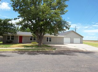 1615 Maple Ave, Panhandle, TX 79068