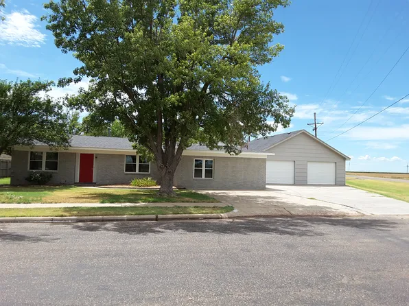 1615 Maple Ave, Panhandle, TX 79068
