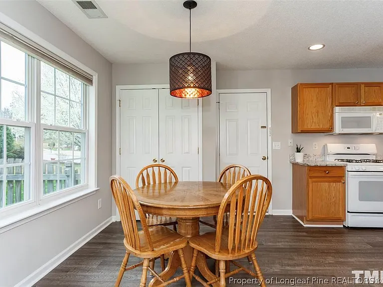109 Chilmark Ridge Dr — Photo 8