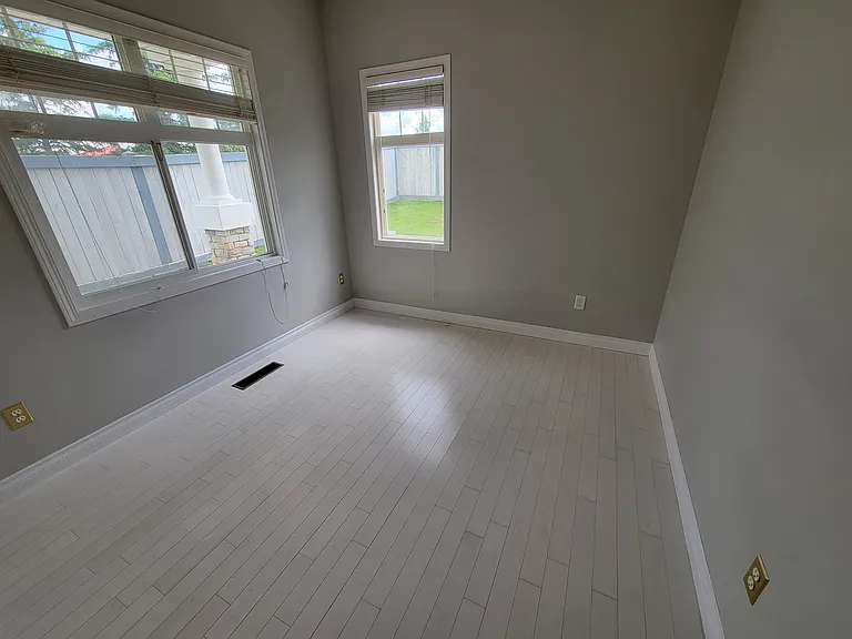 1179 Summerside Dr SW #32 — Photo 7