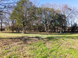 210 Forest Ln, Kemp, TX 75143