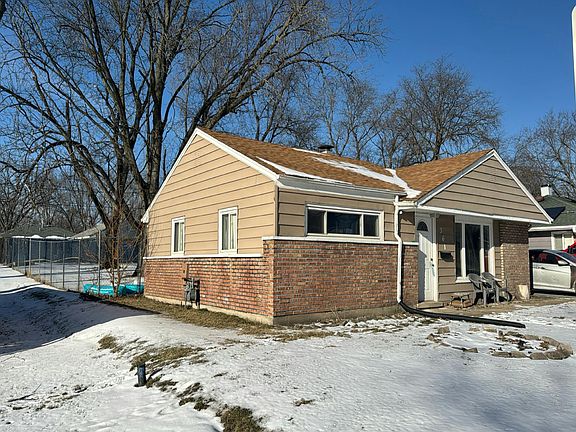 3rd image of 361 Miami St