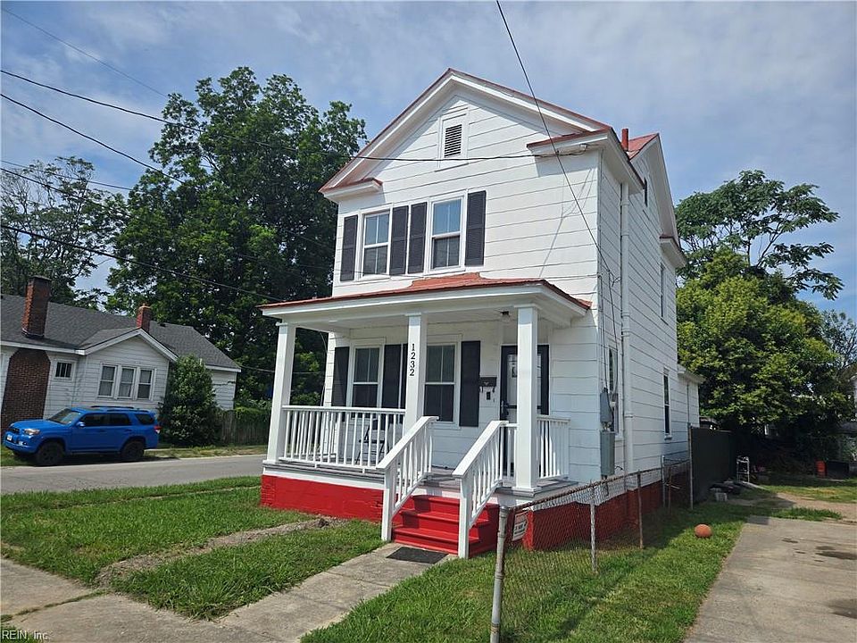 1st image of 1232 Stewart St