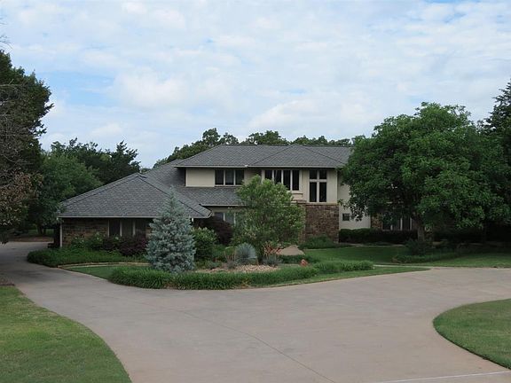 3rd image of 2010 S Walking Trail Dr