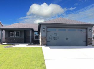 680 Marysville Way, Richland, WA 99352