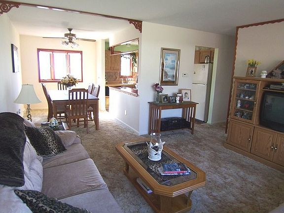 3rd image of 314 Erieview Blvd