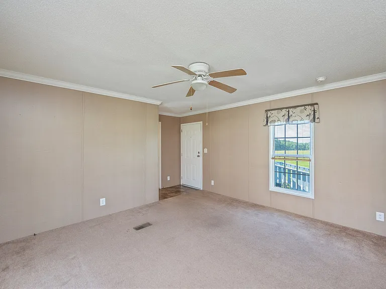 2295 Bermuda Ln — Photo 7