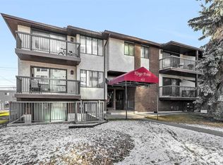611 N 67th Ave SW #102, Calgary, AB T2V 0M3