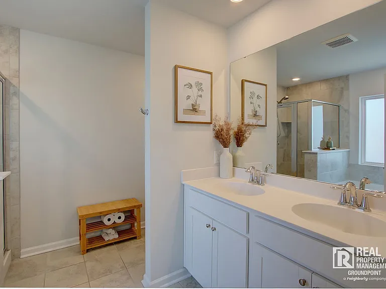 214 Honey Horn Dr — Photo 20