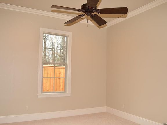 4th image of 2120 Woodsong Ln