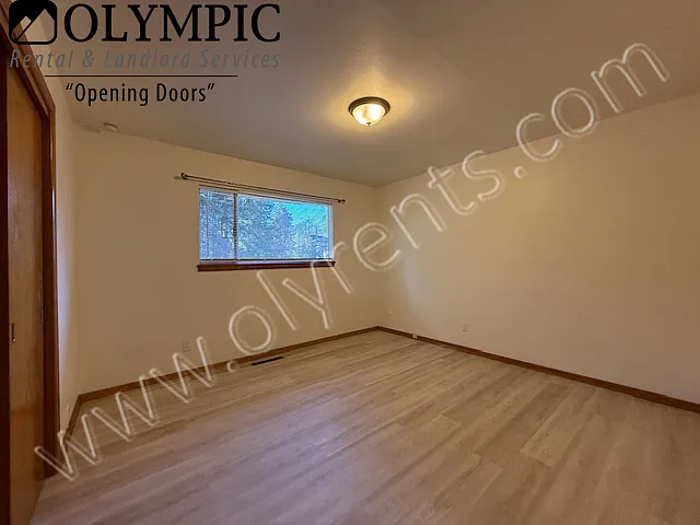 Bedroom #1