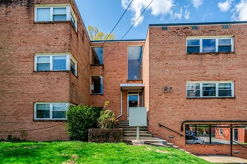 1510 N Rolfe St #8 Photo 1