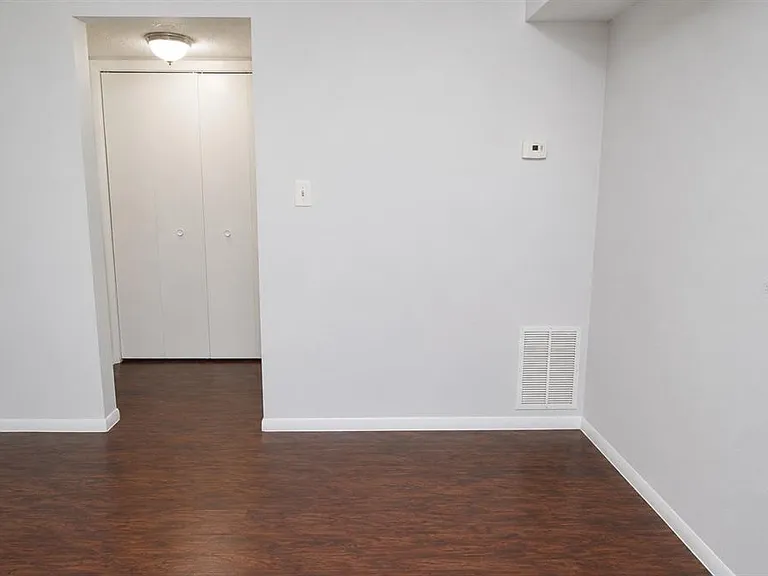 8718 Mallard Reserve Dr #104 — Photo 10