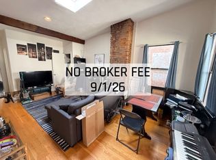 17 Greenough Ln #4, Boston, MA 02113