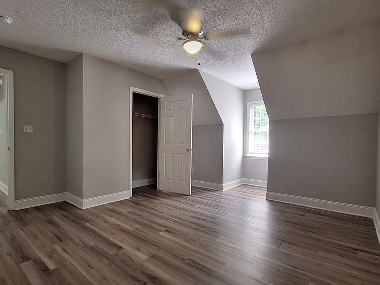 2811 Sparger Rd — Photo 38